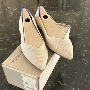 Rothy's Tan and Blue Women's Flats
